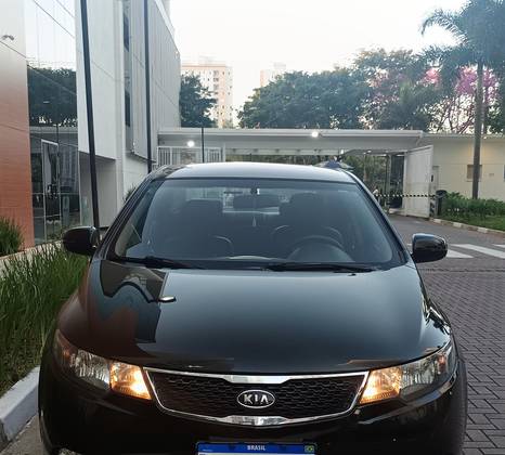 KIA CERATO 1.6 SX3 16V GASOLINA 4P AUTOMÁTICO KIA CERATO 1.6 SX3 16V GASOLINA 4P AUTOMÁTICO